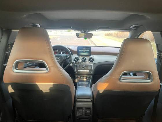MERCEDES-BENZ GLA 200 1.6 CGI FLEX ADVANCE 7G-DCT